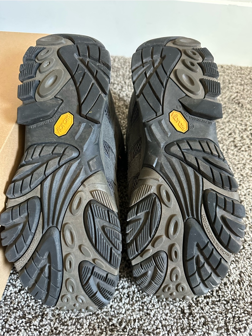 Merrell Men's Moab 2 MID Beluga Waterproof Hiking Boots Size 10.5 - Picture 9 of 13